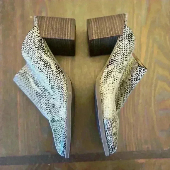 LC Lauren Conrad Shoes - LC Lauren Conrad Slip on Vegan Snakeskin Western Mules Block Heel